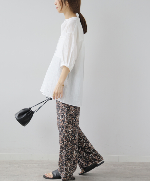 JOURNAL STANDARD relume(ジャーナルスタンダード レリューム)の「タックハーフスリーブシャツ(シャツ/ブラウス・レディース・ネイビー/ホワイト/ブルー系その他・FREE)」の5枚目の写真