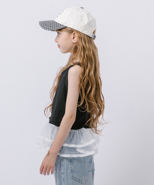 URBAN CHERRY(アーバンチェリー)の「裾シアーフリルタンクトップ(タンクトップ・キッズ・ブラック/ホワイト・140cm/130cm/120cm/110cm/150cm)」の18枚目の写真