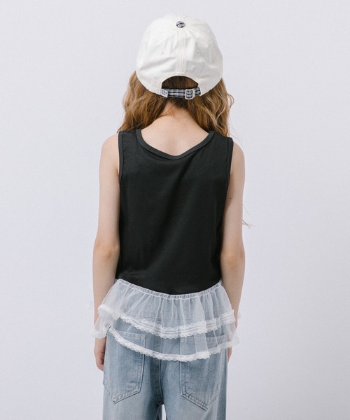 URBAN CHERRY(アーバンチェリー)の「裾シアーフリルタンクトップ(タンクトップ・キッズ・ブラック/ホワイト・140cm/130cm/120cm/110cm/150cm)」の19枚目の写真