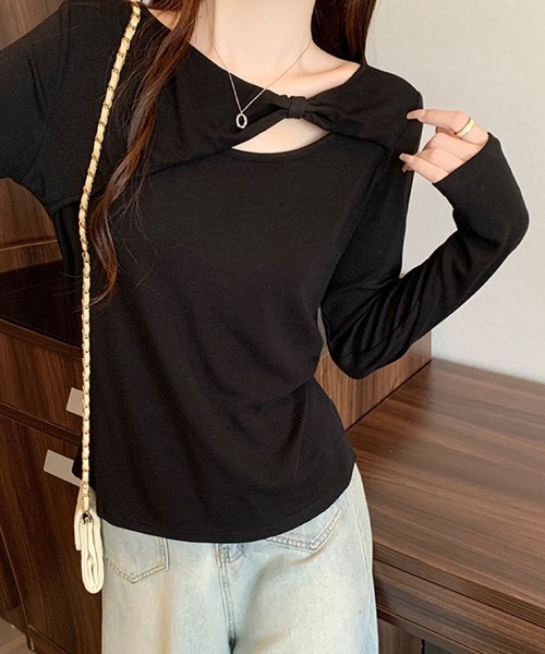 2ly2(トゥーリートゥー)の「リボンデザインカットソー / アシンメトリーネックトップス(Tシャツ/カットソー・レディース・ブルー/ホワイト/ブラック/ブラウン・FREE)」の3枚目の写真