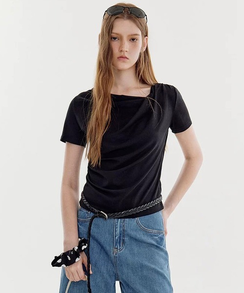 Fano Studios(ファノ ストゥディオズ)の「ドレープギャザー トップス FX26S464【Fano Studios】【2026SS】(Tシャツ/カットソー・レディース・ブラック・S/M)」の4枚目の写真