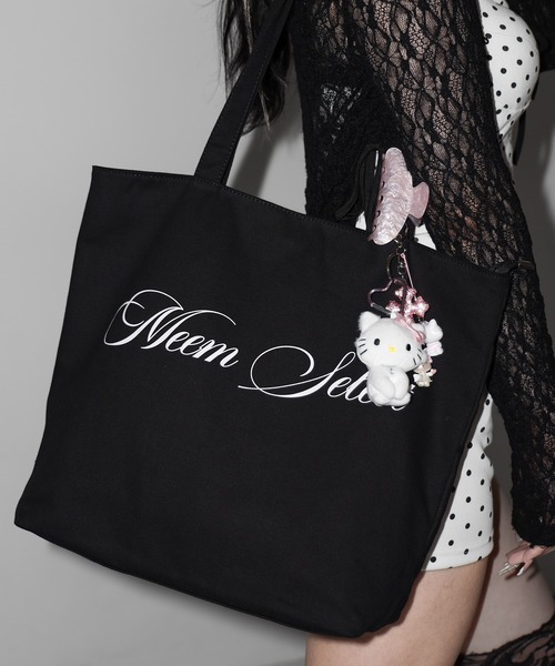 me+em select(ミームセレクト)の「【 2color 】レタリングロゴトートバッグ / lettering logo tote bag(トートバッグ・レディース・ピンク/ブラック・FREE)」の10枚目の写真