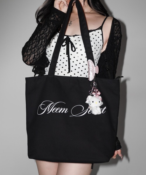 me+em select(ミームセレクト)の「【 2color 】レタリングロゴトートバッグ / lettering logo tote bag(トートバッグ・レディース・ピンク/ブラック・FREE)」の12枚目の写真