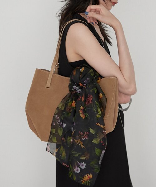 GALENA（LOUNGEDRESS）（ガレナ）の「【GALENA/ガレナ】スウェードトートバッグ（トートバッグ・レディース・キャメル/ベージュ・FREE）」の3枚目の写真