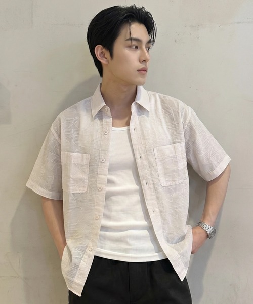 BENUSTA（ベヌスタ）の「A'GEM/9 × .kom 『BENUSTA/ベヌスタ　』JACQUARD PATTERN SHORT SLEEVE SHIRT /総柄ジャガード半袖シャツ（シャツ/ブラウス・メンズ・ブラック/ライトグレー・M）」の2枚目の写真