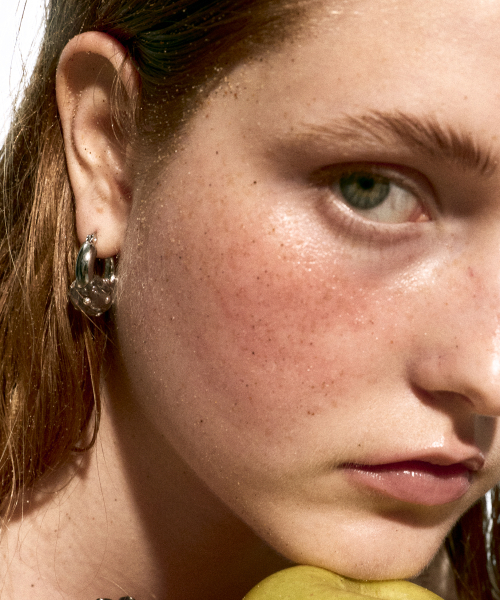 NFF（エヌエフエフ）の「lollipop hoop earrings-clear（ピアス（両耳用）・レディース・その他・FREE）」の3枚目の写真