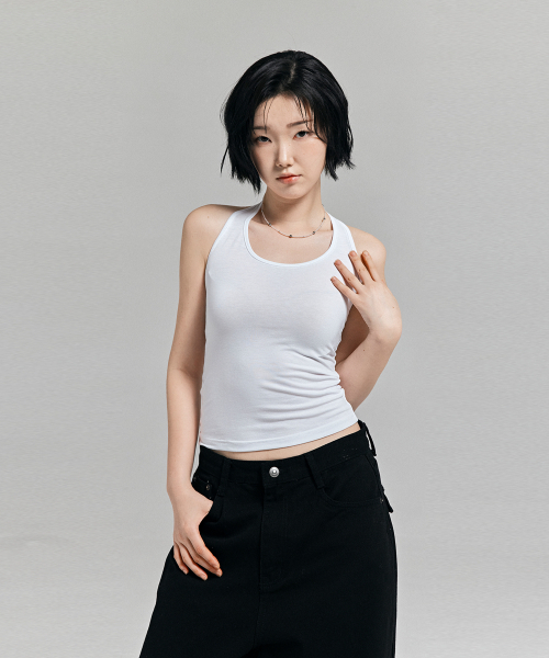 AWESOME STUDIO（オーサムスタジオ）の「エッセンセル ホルタートップ アイボリー（Tシャツ/カットソー・レディース・アイボリー・FREE）」の2枚目の写真
