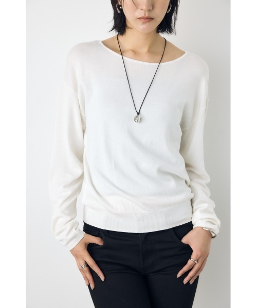 AZUL by moussy(アズールバイマウジー)の「【洗濯OK♪】大人気定番!格上げ前後2WAYネックニット 長袖 秋服 冬服 ニットトップス ウォッシャブルニット(ニット/セーター・レディース・ブラック/レッド/オフホワイト/杢グレー・MEDIUM/SMALL)」の2枚目の写真