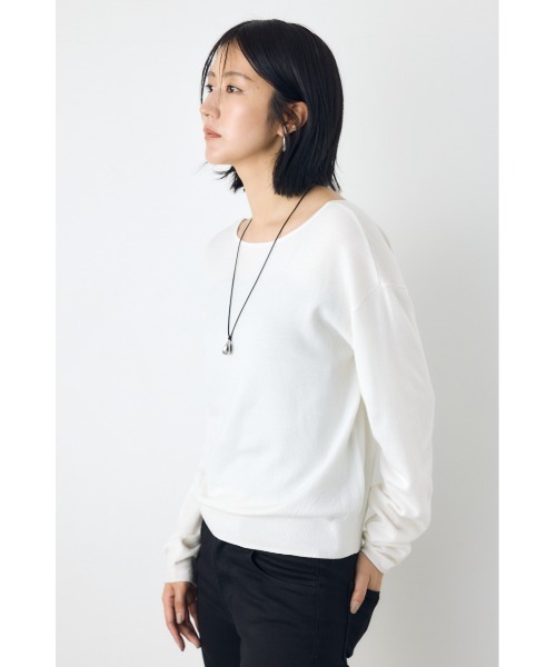 AZUL by moussy(アズールバイマウジー)の「【洗濯OK♪】大人気定番!格上げ前後2WAYネックニット 長袖 秋服 冬服 ニットトップス ウォッシャブルニット(ニット/セーター・レディース・ブラック/レッド/オフホワイト/杢グレー・MEDIUM/SMALL)」の11枚目の写真