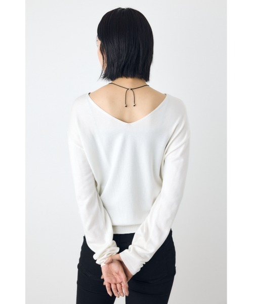 AZUL by moussy(アズールバイマウジー)の「【洗濯OK♪】大人気定番!格上げ前後2WAYネックニット 長袖 秋服 冬服 ニットトップス ウォッシャブルニット(ニット/セーター・レディース・ブラック/レッド/オフホワイト/杢グレー・MEDIUM/SMALL)」の12枚目の写真