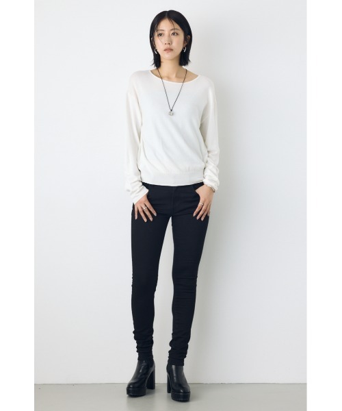 AZUL by moussy(アズールバイマウジー)の「【洗濯OK♪】大人気定番!格上げ前後2WAYネックニット 長袖 秋服 冬服 ニットトップス ウォッシャブルニット(ニット/セーター・レディース・ブラック/レッド/オフホワイト/杢グレー・MEDIUM/SMALL)」の14枚目の写真