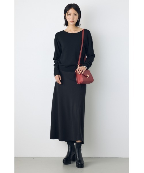 AZUL by moussy(アズールバイマウジー)の「【洗濯OK♪】大人気定番!格上げ前後2WAYネックニット 長袖 秋服 冬服 ニットトップス ウォッシャブルニット(ニット/セーター・レディース・ブラック/レッド/オフホワイト/杢グレー・MEDIUM/SMALL)」の22枚目の写真