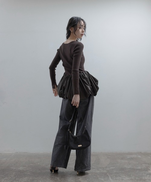 Eimee Law(エイミーロウ)の「キーネックバルーンリブニット(ニット/セーター・レディース・グレー/ブラウン/ブラック・FREE)」の9枚目の写真
