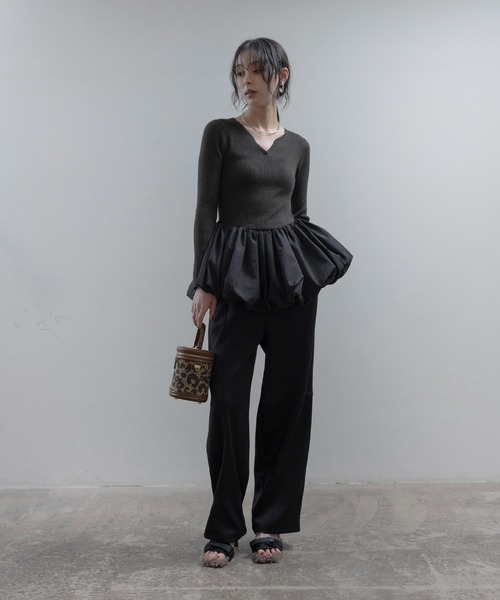 Eimee Law(エイミーロウ)の「キーネックバルーンリブニット(ニット/セーター・レディース・グレー/ブラウン/ブラック・FREE)」の15枚目の写真
