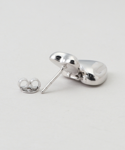 EDIT. FOR LULU(エディットフォールル)の「【Otiumberg./オティウムバーグ】 Heart Earings(ピアス(両耳用)・レディース・シルバー・FREE)」の9枚目の写真