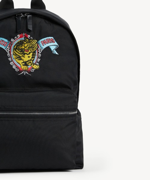 KENZO(ケンゾー)の「99KENZO JUMPING TIGER BACKPACK(メッセンジャーバッグ・メンズ・ブラック系その他・TU)」の2枚目の写真