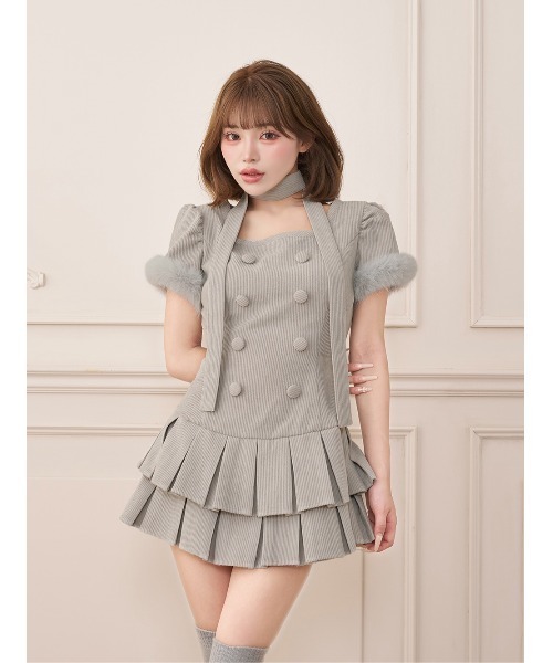 Darich(ダーリッチ)の「ファーコンビダブルボタンコーディロイミニワンピース(ワンピース・レディース・グレー/ベージュ/ブラック/アイボリー・FREE)」の3枚目の写真