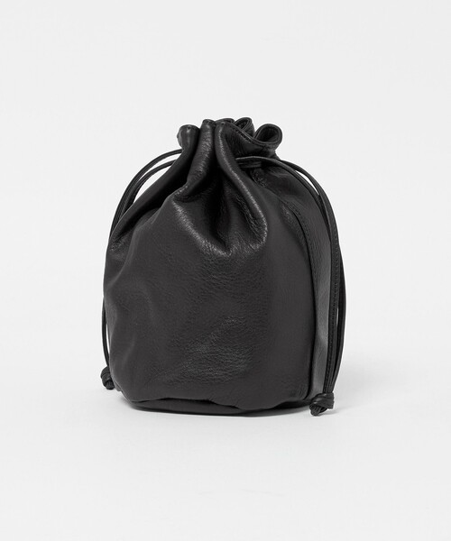 UNITED ARROWS(ユナイテッドアローズ)の「UNFINISHED LEATHER/アンフィニッシュドレザー 巾着バッグ(ショルダーバッグ・メンズ・ブラック・FREE)」の4枚目の写真
