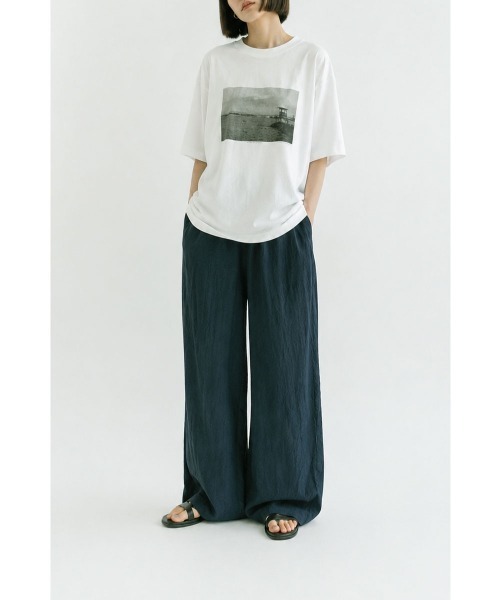 marjour(マージュール)の「SHEER RELAX PANTS(その他パンツ・レディース・ベージュ/ネイビー・M)」の1枚目の写真