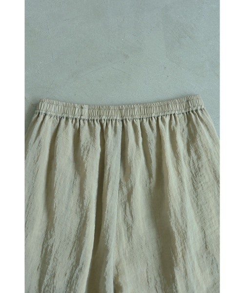 marjour(マージュール)の「SHEER RELAX PANTS(その他パンツ・レディース・ベージュ/ネイビー・M)」の19枚目の写真