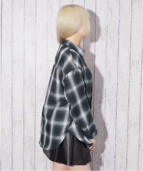 GORGE（ゴージ）の「オンブレチェック シアーシャツ｜全2色（シャツ/ブラウス・レディース・オレンジ/ブラック・F）」の13枚目の写真