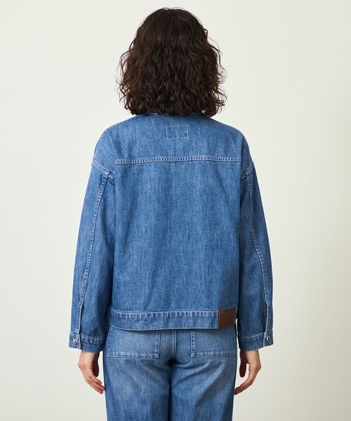 MACKINTOSH PHILOSOPHY(マッキントッシュ フィロソフィー)の「GREY LABEL デニムトラッカージャケット(デニムジャケット・レディース・ライトブルー/ダークネイビー/ブラック・2/6)」の12枚目の写真