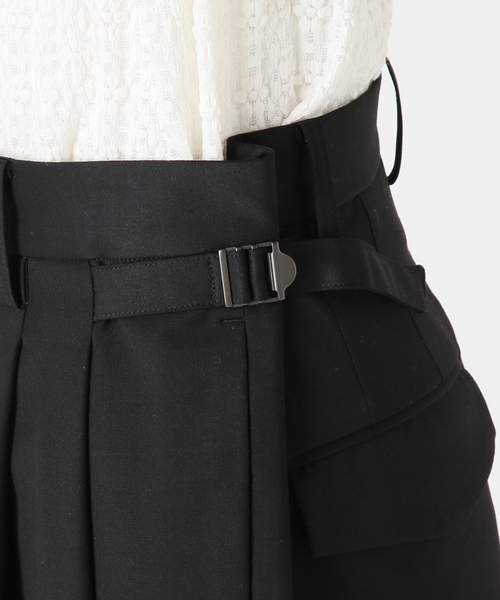 CITYSHOP（シティーショップ）の「TWILL 2TUCK パンツ（スラックス・レディース・ベージュ/ブラック・36/38）」の17枚目の写真