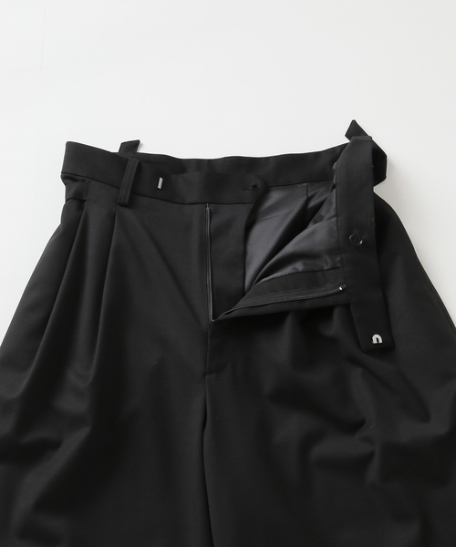 CITYSHOP（シティーショップ）の「TWILL 2TUCK パンツ（スラックス・レディース・ベージュ/ブラック・36/38）」の20枚目の写真