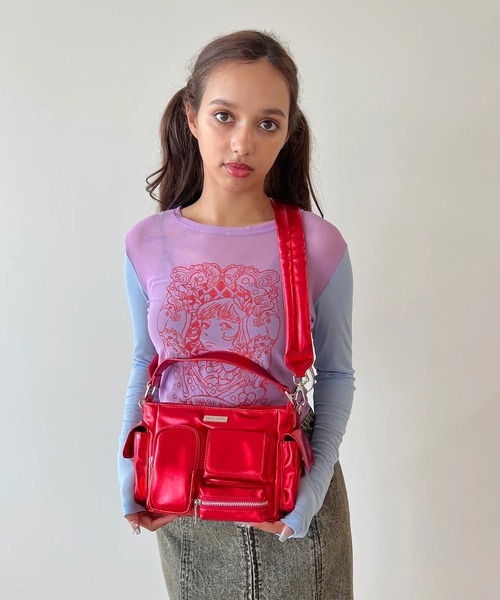 anna sui nyc(アナ スイ エヌ ワイ シー)の「ANNA SUI NYC/アナ スイ エヌワイシー/マルチポケットチビバッグ(ショルダーバッグ・レディース・ブラック/パープル/レッド/カーキ/シルバー/ブラック系その他・F)」の11枚目の写真