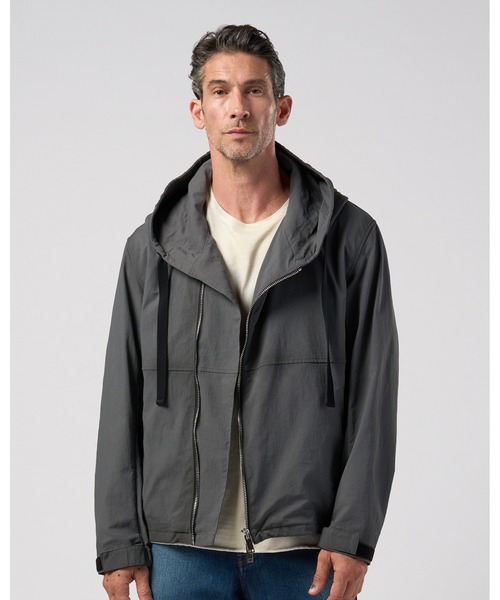 wjk(ダヴルジェイケイ)の「textured nylon short witch blouson(ブルゾン・メンズ・グレー/ブラック・X-LARGE/LARGE/MEDIUM/SMALL)」の5枚目の写真