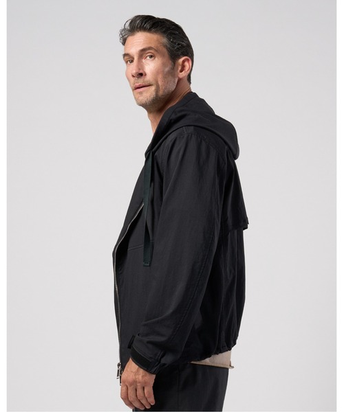 wjk(ダヴルジェイケイ)の「textured nylon short witch blouson(ブルゾン・メンズ・グレー/ブラック・X-LARGE/LARGE/MEDIUM/SMALL)」の11枚目の写真