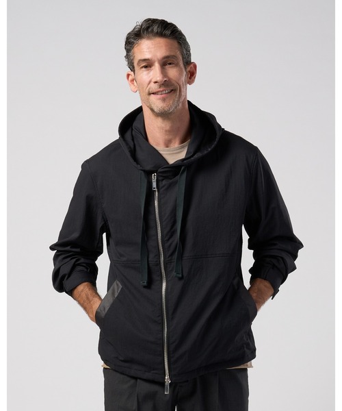 wjk(ダヴルジェイケイ)の「textured nylon short witch blouson(ブルゾン・メンズ・グレー/ブラック・X-LARGE/LARGE/MEDIUM/SMALL)」の13枚目の写真
