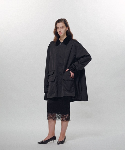 KEISUKEYOSHIDA(ケイスケヨシダ)の「Mantle-Back Field Jacket(ブルゾン・レディース・ブラック/ベージュ・M)」の1枚目の写真