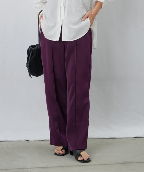 LUCA/LADY LUCK LUCA(ルカ/レディラックルカ)の「LC/LLL サテンピンタックストレートパンツ(スラックス・レディース・パープル/オレンジ/ダークブラウン・FREE)」の3枚目の写真