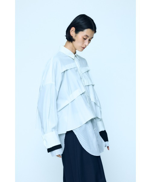 ENFOLD(エンフォルド)の「TUCK WIDE SHIRT(Tシャツ/カットソー・レディース・ホワイト/ダークネイビー・38)」の5枚目の写真