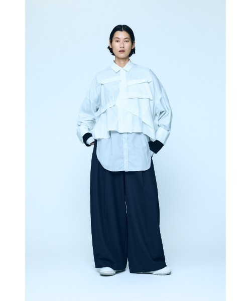 ENFOLD(エンフォルド)の「TUCK WIDE SHIRT(Tシャツ/カットソー・レディース・ホワイト/ダークネイビー・38)」の8枚目の写真