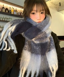 グラデーション」に該当するマフラー（ブルー・ネイビー/青色系