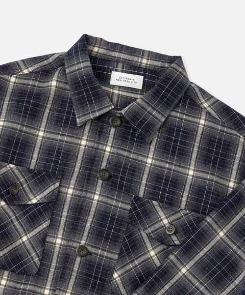 Saturdays NYC（サタデーズ ニューヨークシティ ）の「Marco Ombre Check CPO Shirt（シャツ/ブラウス・メンズ・ネイビー/ブラック/レッド・S/M/XL/L）」の21枚目の写真