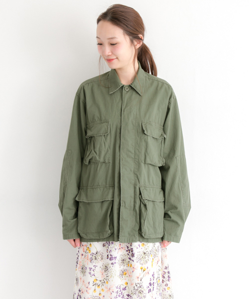 URBAN RESEARCH(アーバンリサーチ)の「UR ROTHCO BDU SHIRTS H.WASH(ブルゾン・レディース・オリーブ/カモフラージュ/ネイビー・FREE)」の7枚目の写真