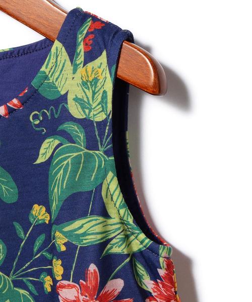 green label relaxing（グリーンレーベルリラクシング）の「【KIDS】ボタニカルプリント ワンピース◆（ワンピース・キッズ・ホワイト/ネイビー・135/105/125/95/115）」の3枚目の写真