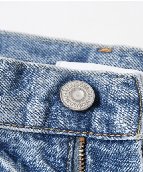 MOUSSY（マウジー）の「Crash Tapered（デニムパンツ・レディース・ブルー/ライトブルー・23inch/24inch/25inch/26inch/27inch）」の5枚目の写真