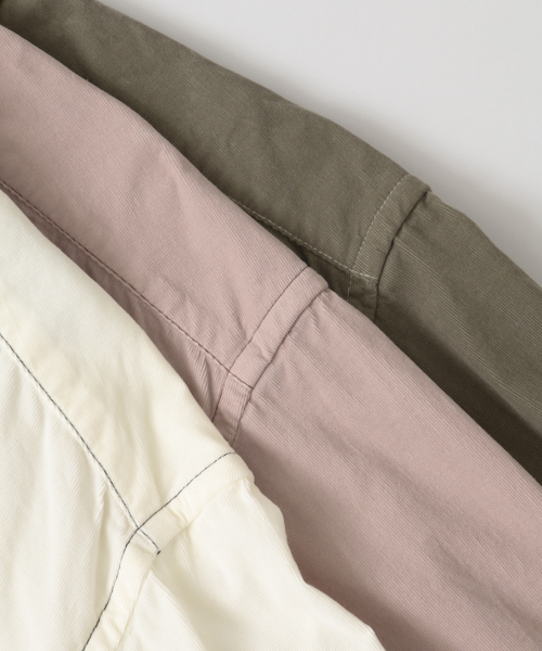 URBAN RESEARCH（アーバンリサーチ）の「 UR 配色ステッチオーバーシャツ（シャツ/ブラウス・レディース・ピンク/オフホワイト/カーキ・FREE）」の4枚目の写真