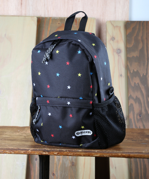 OUTDOOR PRODUCTS（アウトドアプロダクツ）の「KIDS/キッズ　デイパックM　バックパック（バックパック/リュック・キッズ・グレー/スミクロ/ブラック/ライトピンク/エメラルド/ロイヤルブルー/ネイビー・FREE）」の4枚目の写真