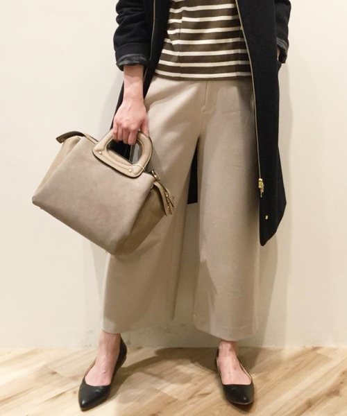 un dix cors（アンディコール）の「アウトタックガウチョパンツ（その他パンツ・レディース・ホワイト/ブラック/ベージュ・36/38）」の3枚目の写真