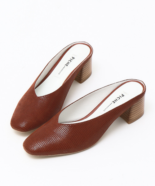 PICHE ABAHOUSE(ピシェ アバハウス)の「スクエアトウミュール(サンダル・レディース・ブラック/ブラウン/イエロー・34/35/36/37/38/39/40)」の2枚目の写真