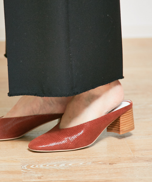 PICHE ABAHOUSE(ピシェ アバハウス)の「スクエアトウミュール(サンダル・レディース・ブラック/ブラウン/イエロー・34/35/36/37/38/39/40)」の12枚目の写真