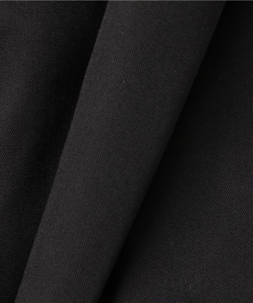 ikka（イッカ）の「深VセミAラインジャンパースカート（ジャンパースカート・レディース・ブラック/スモークグレー・MEDIUM/LARGE）」の7枚目の写真