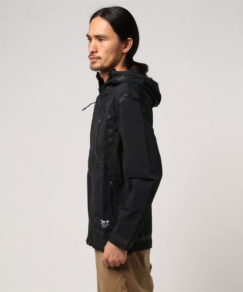 adidas（アディダス）の「フィールドジャケット FIELD JACKET 