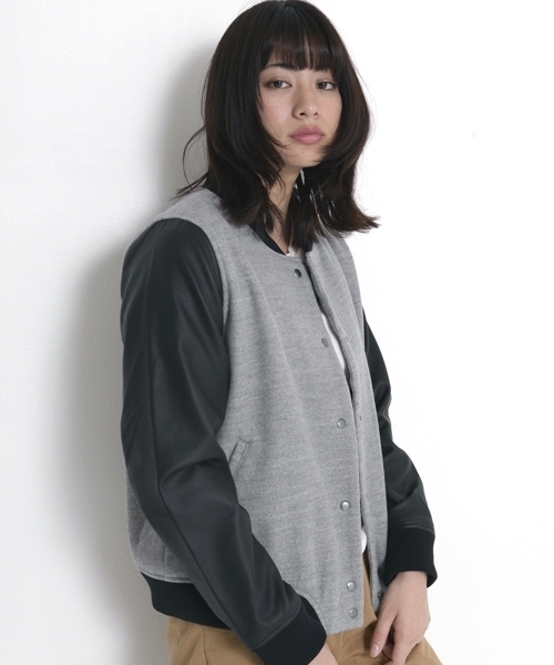 e.r.g*（イーアールジー）の「袖フェイクレザーブルゾン（ブルゾン・レディース・ブラック/グレー・M/L）」の9枚目の写真