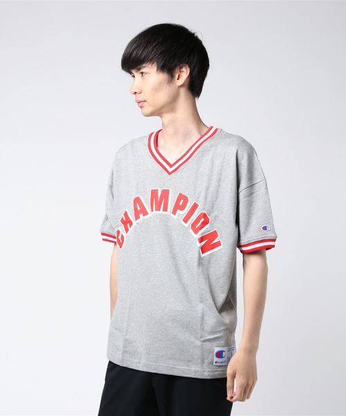Champion(チャンピオン)の「【Champion/チャンピオン】メンズ VネックTシャツ アクションスタイル(Tシャツ/カットソー・メンズ・レッド系その他4/ホワイト/ブラック/ネイビー/グレー・X-LARGE/LARGE/MEDIUM/SMALL)」の3枚目の写真